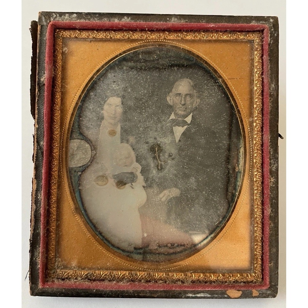 6th‎ Plate Daguerreotype Man Woman & Baby